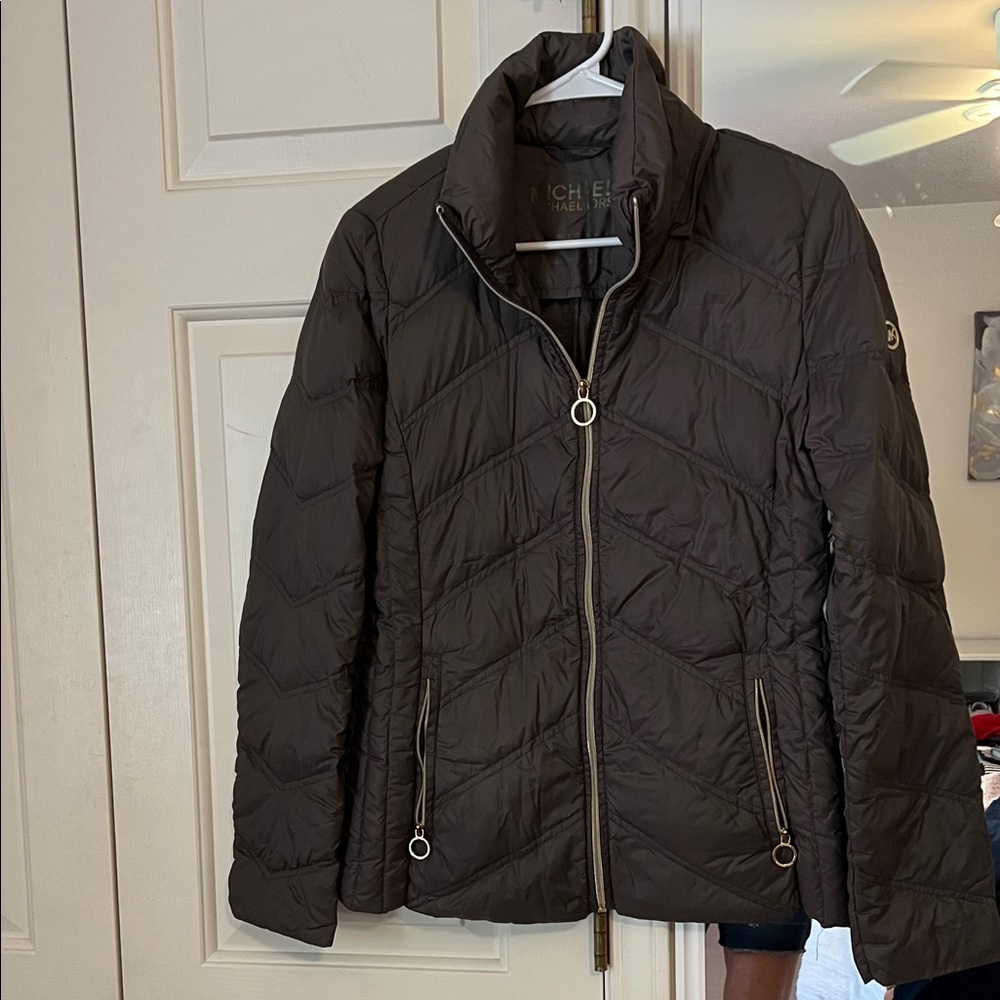 Michael Kors packable puffer jacket size S